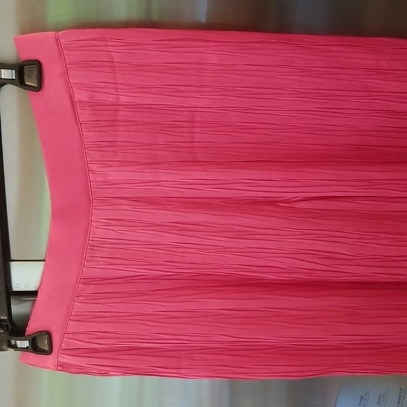 💕TRINA TURK💕 Satin Crinkled Wide Leg Pants ~ Pink NWOT - Picture 4 of 6